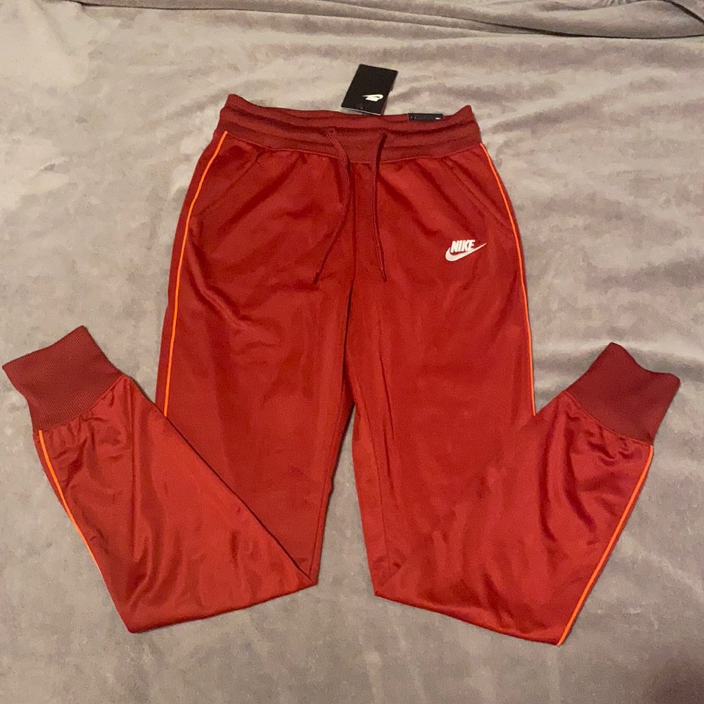Nike joggers